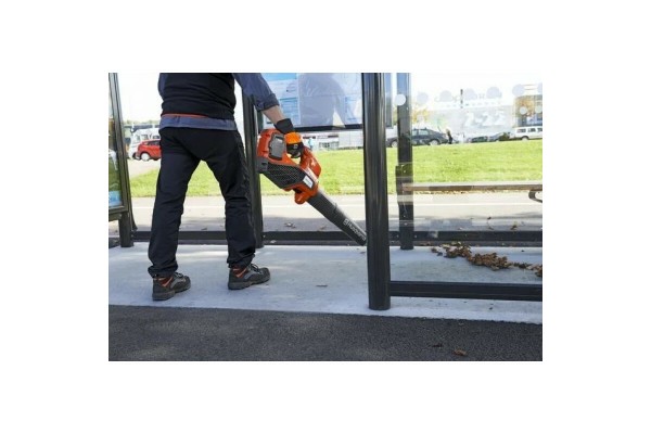 Акумуляторна повітродувка Husqvarna 325iB (9679910-01) без АКБ та ЗП