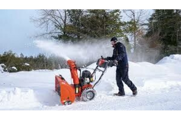 Снігоочисник Husqvarna ST 227 (9704690-01)