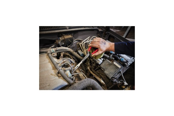 Кліщі для шланга MEDIUM DIAMETER HOSE GRIP PLIER MILWAUKEE