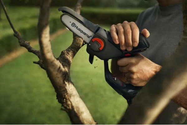 Міні-пила акумуляторна Husqvarna Aspire P5-P4A (без АКБ та ЗП) (9706213-02)