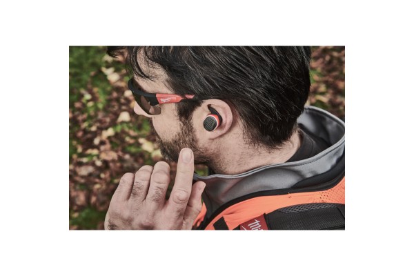 Навушники для захисту слуху MILWAUKEE REDLITHIUM L4 RLEPB-301 USB Bluetooth
