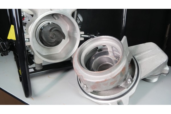 Мотопомпа для брудної води Daishin SWT-80HX