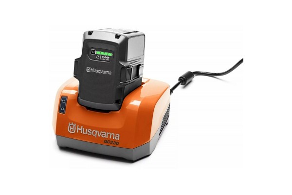 Зарядний пристрій Husqvarna QC330 (9705222-01)
