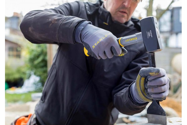 Кувалда міні STANLEY "Fiberglass" з двокомпонентною ручкою 280 мм 1.5 кг