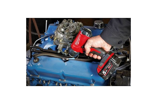 Термоповітродувка   акумуляторна MILWAUKEE, M18 BHG-502C (+ заряд.пристрій, 2 акум.Х 5Аг, кейс)
