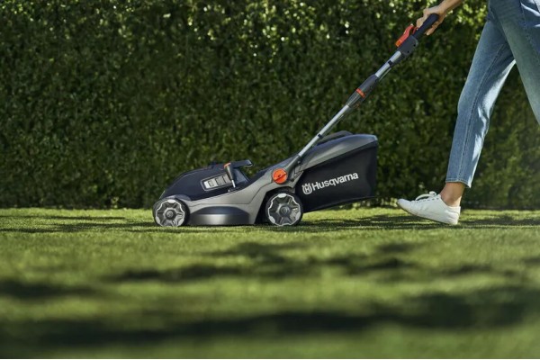 Газонокосарка Husqvarna Aspire LC34-P4A KIT (9706483-03)